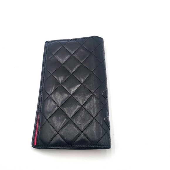 Chanel Wallet black and pink. Gorgeous. - Picture 2 of 4